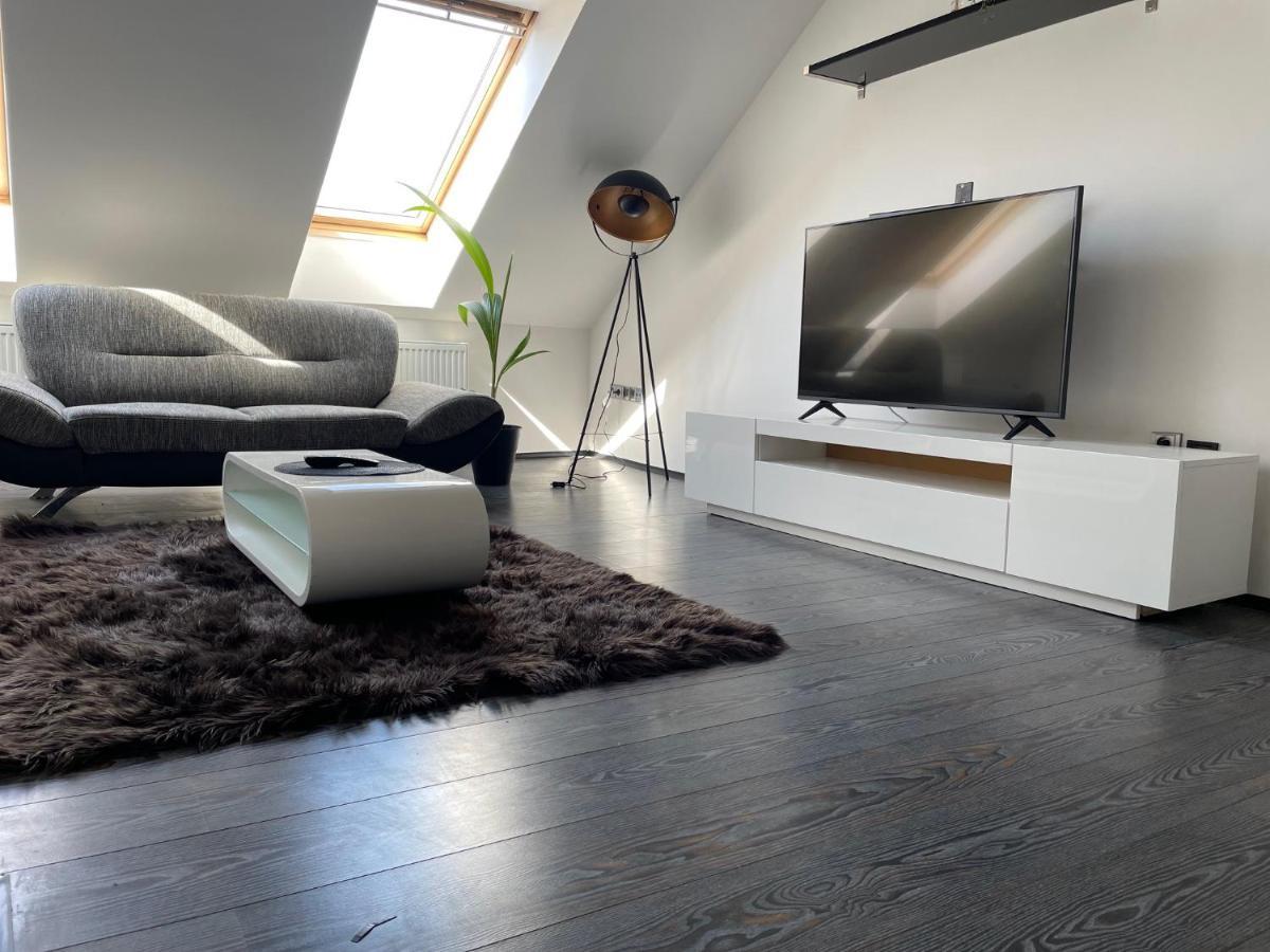 Apartman Vera Pardubice Ngoại thất bức ảnh
